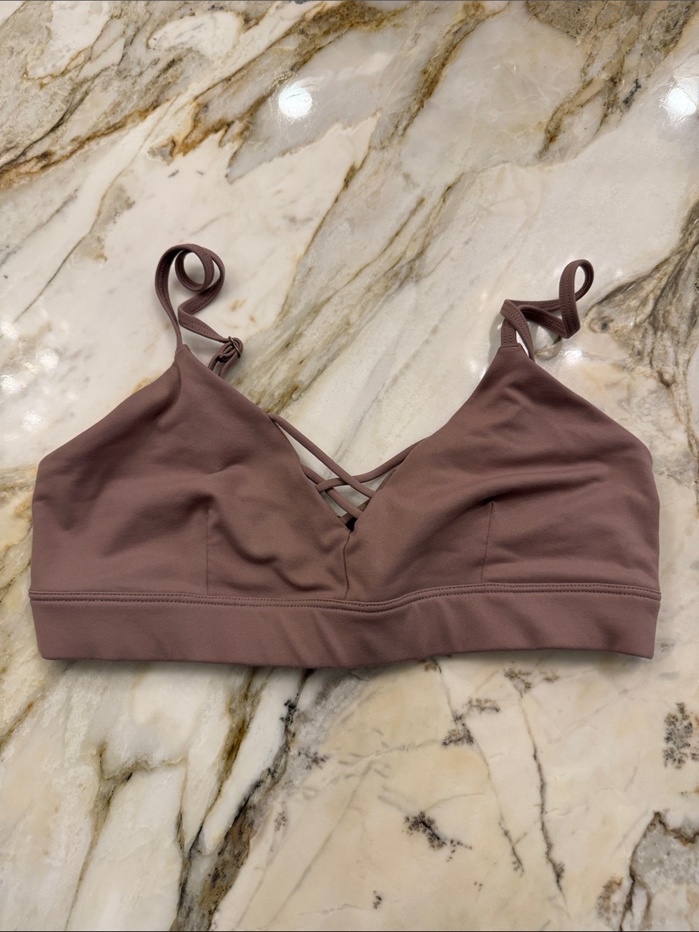 Alo Yoga mauve sports bra Sz S